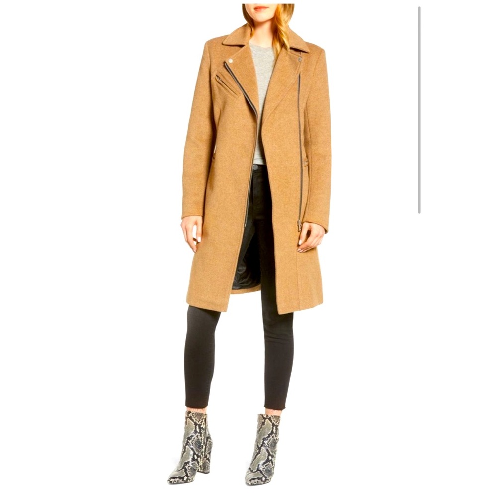 Avec Les Files Coat - Size M